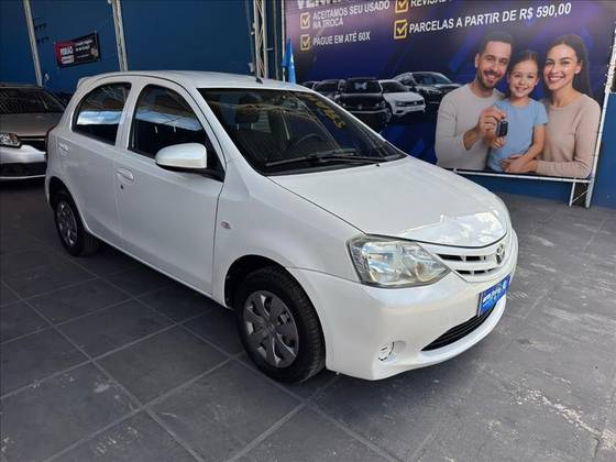 TOYOTA ETIOS 1.3 X 16V FLEX 4P MANUAL TOYOTA ETIOS 1.3 X 16V FLEX 4P MANUAL